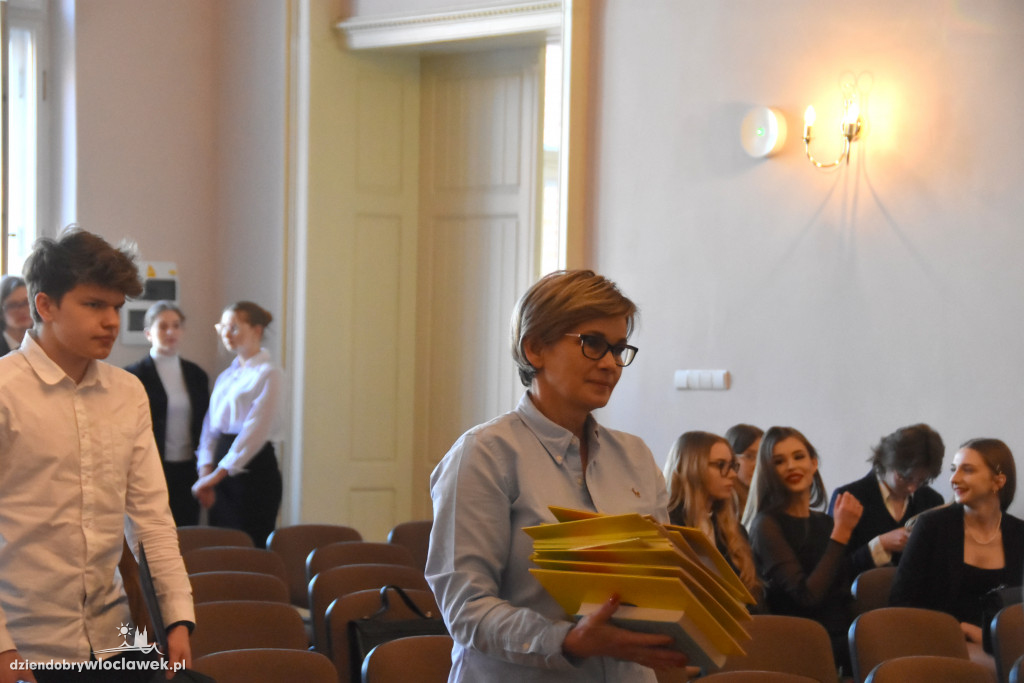 Zakończenie roku szkolnego maturzystów w LZK