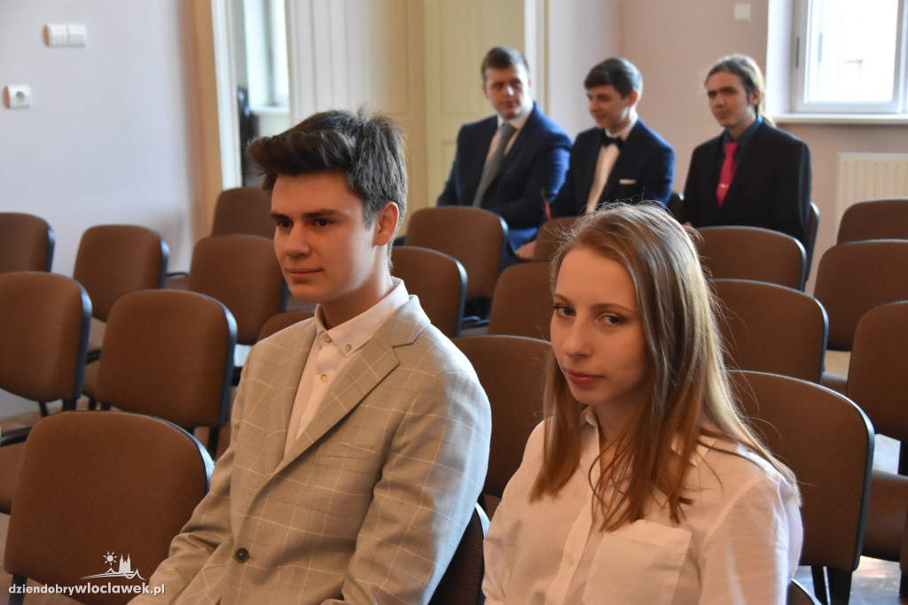 Zakończenie roku szkolnego maturzystów w LZK