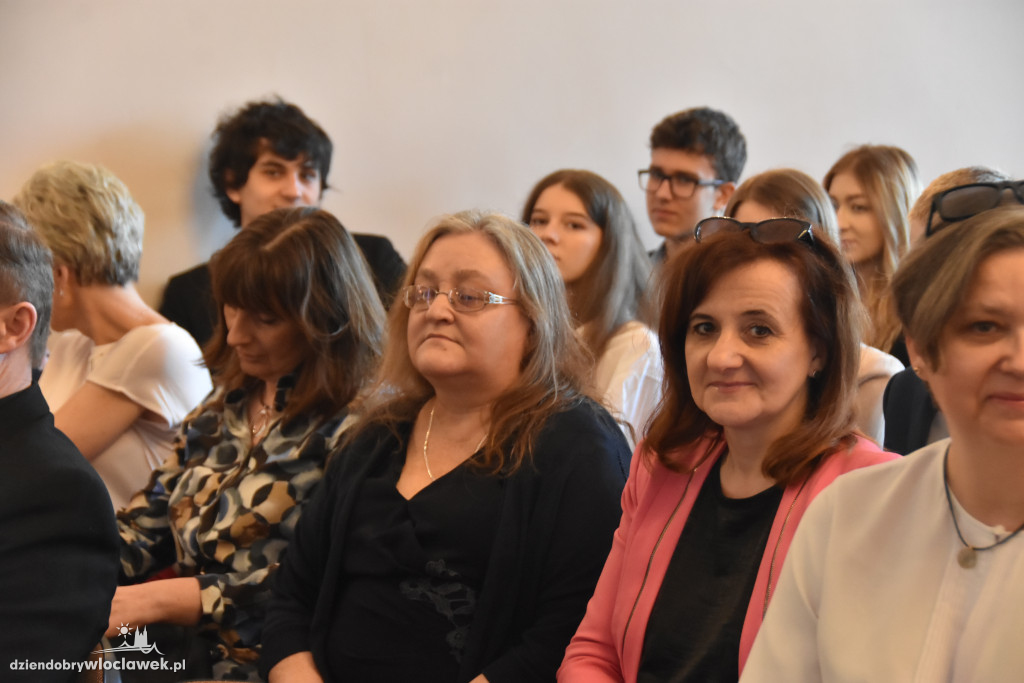 Zakończenie roku szkolnego maturzystów w LZK