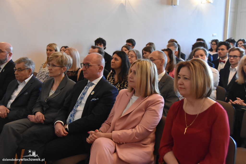 Zakończenie roku szkolnego maturzystów w LZK