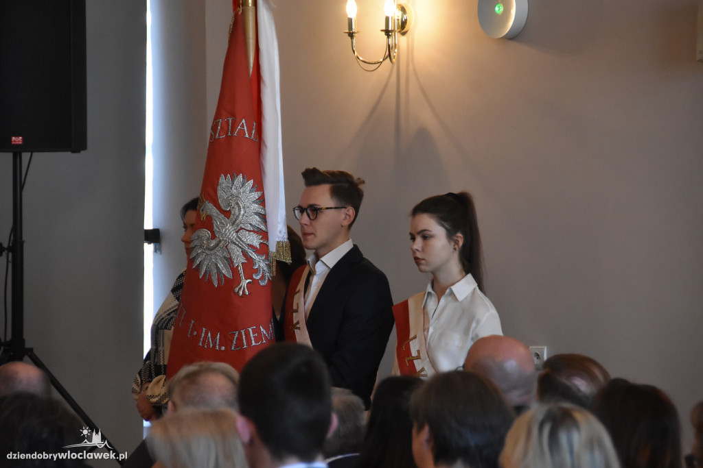 Zakończenie roku szkolnego maturzystów w LZK