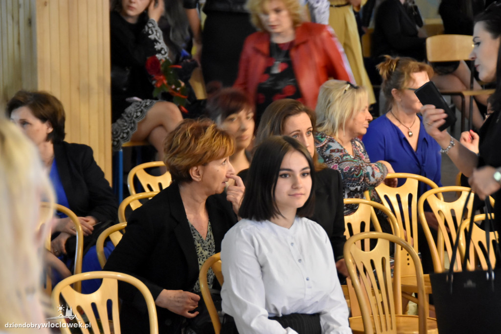 Zakończenie roku maturzystów w Baczyńskim