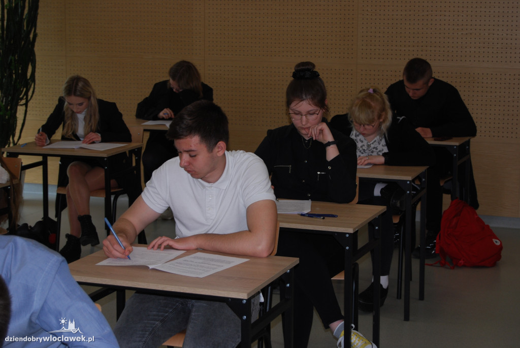 XI Powiatowy Konkurs Języków Obcych