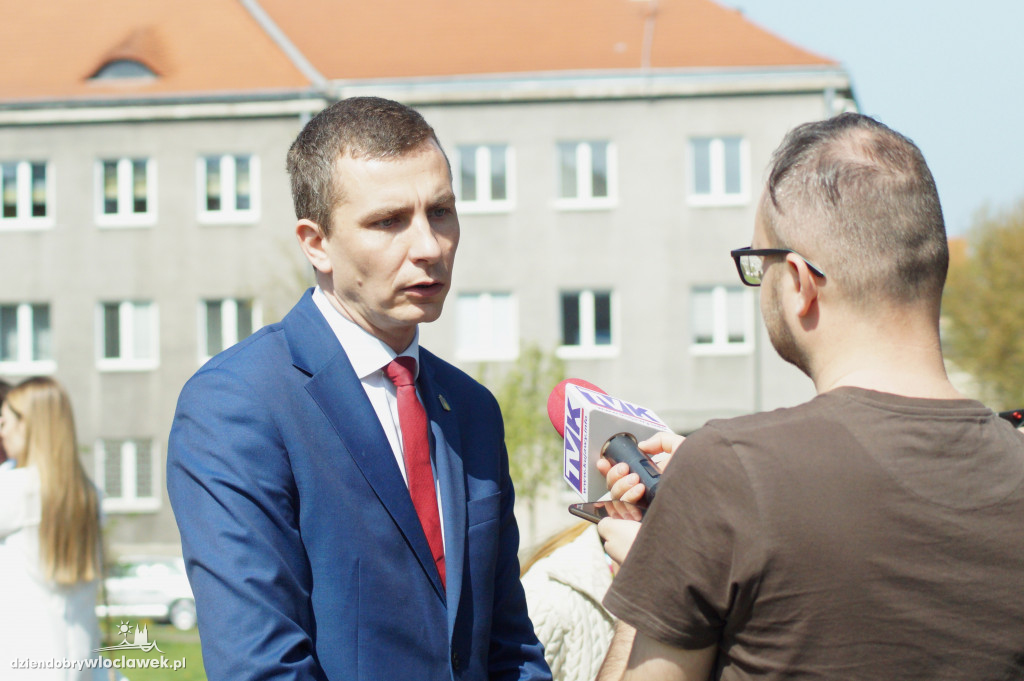 Uroczystość i pochód z okazji 1 maja