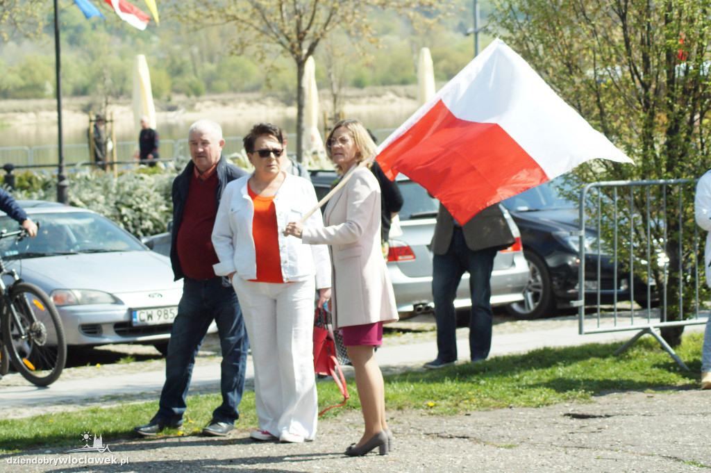 Uroczystość i pochód z okazji 1 maja