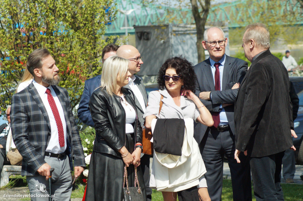 Uroczystość i pochód z okazji 1 maja