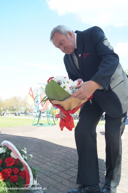 Uroczystość i pochód z okazji 1 maja