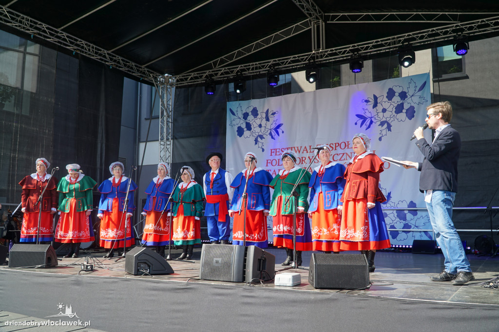 Festiwal Zespołów Folklorystycznych w Wahadle