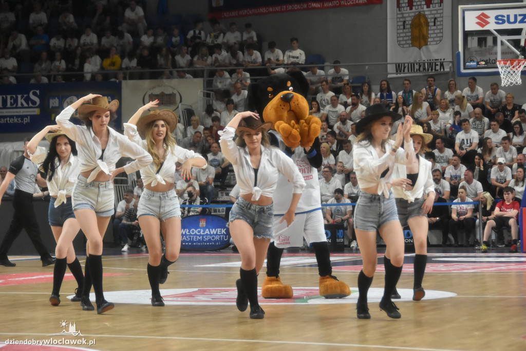 Cheerleaderki na meczu z Legią Warszawa