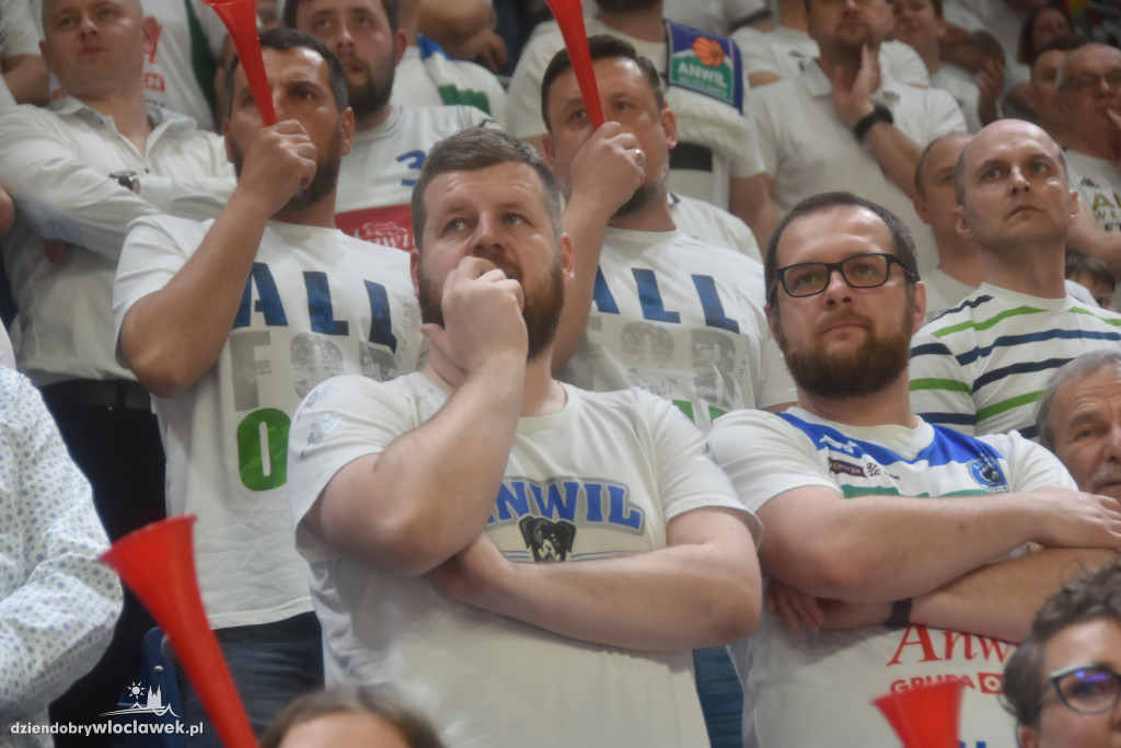 Kibice na meczu z Legią Warszawa