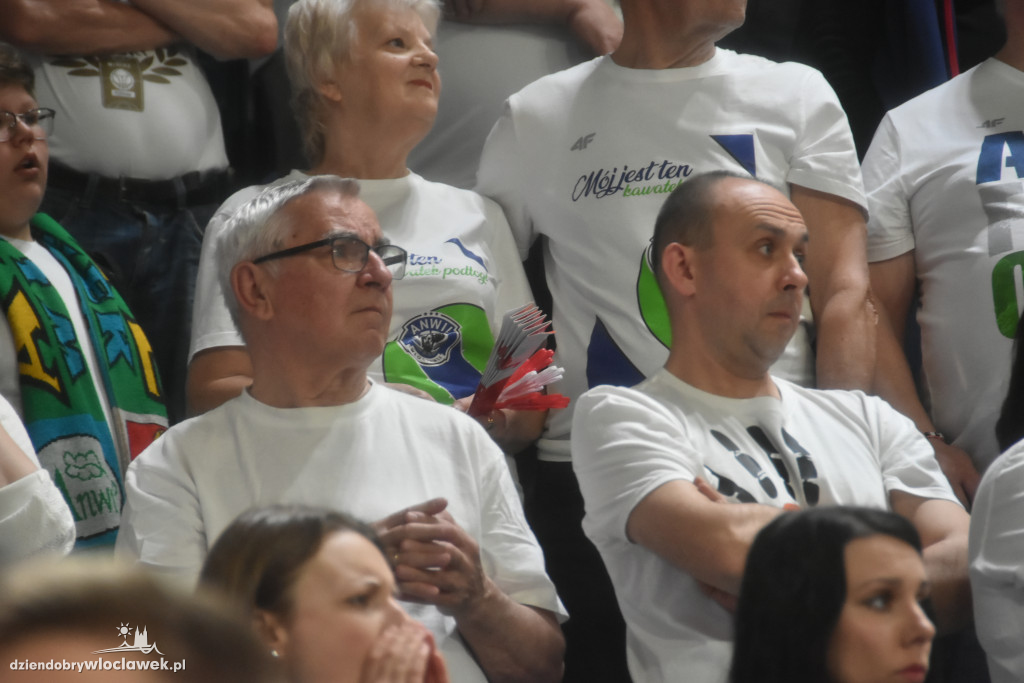 Kibice na meczu z Legią Warszawa