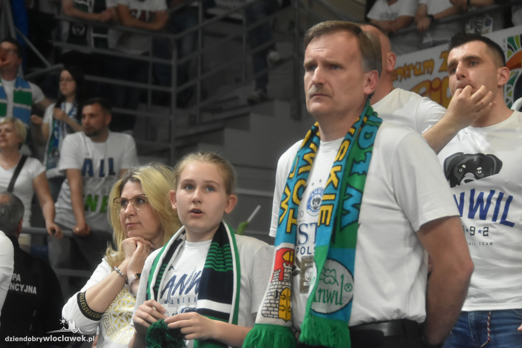 Kibice na meczu z Legią Warszawa
