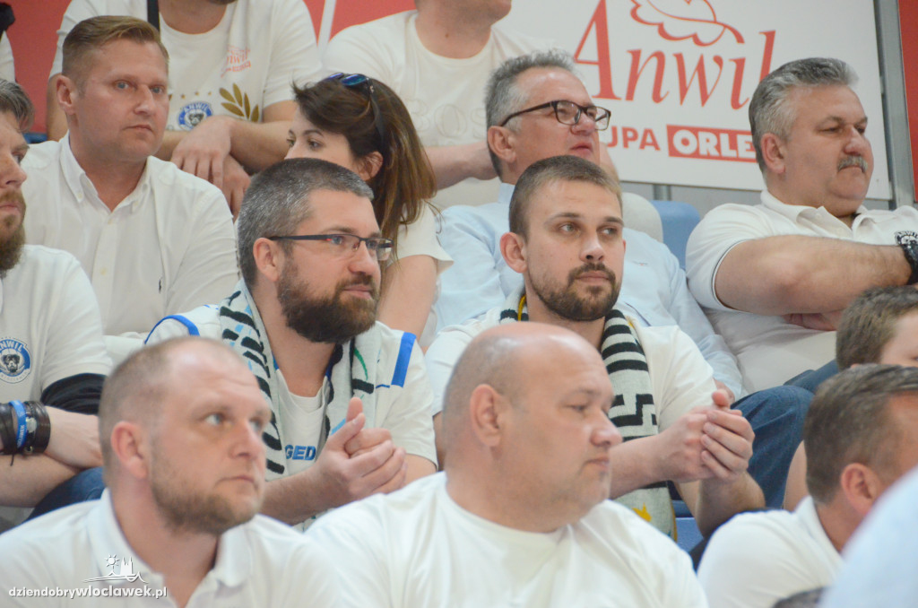 Kibice na 2. meczu półfinału