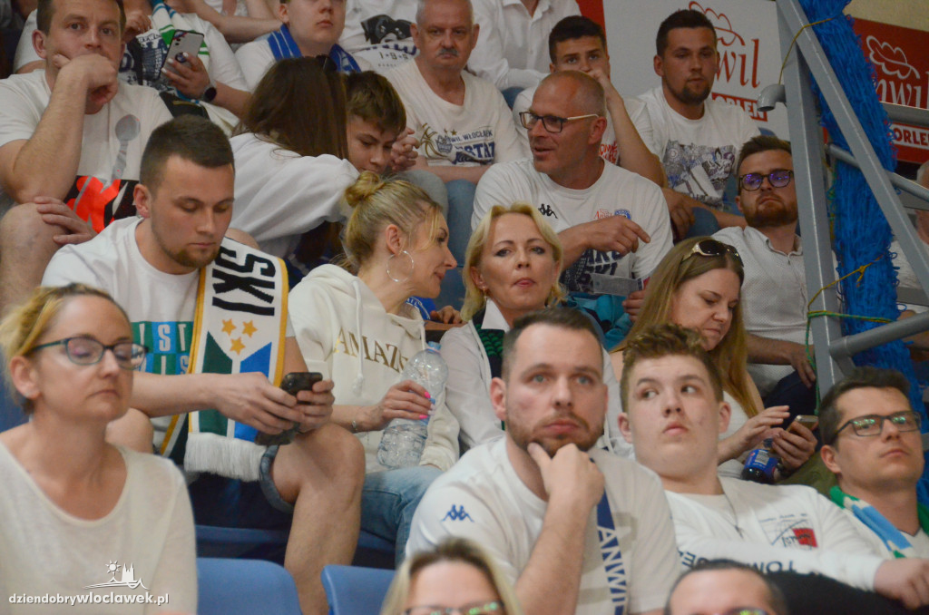 Kibice na 2. meczu półfinału