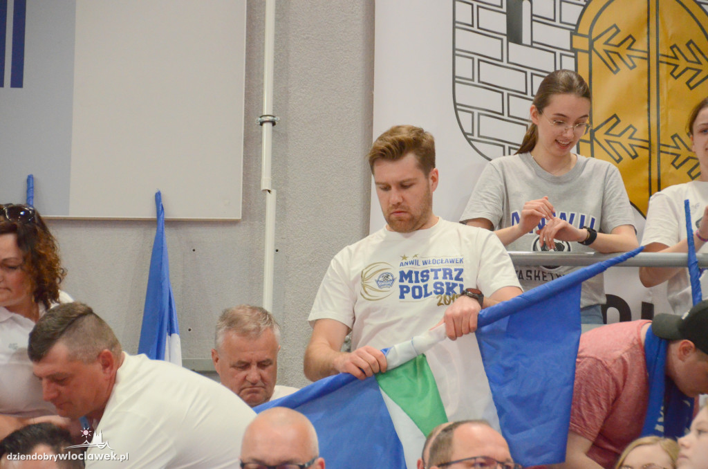 Kibice na 2. meczu półfinału