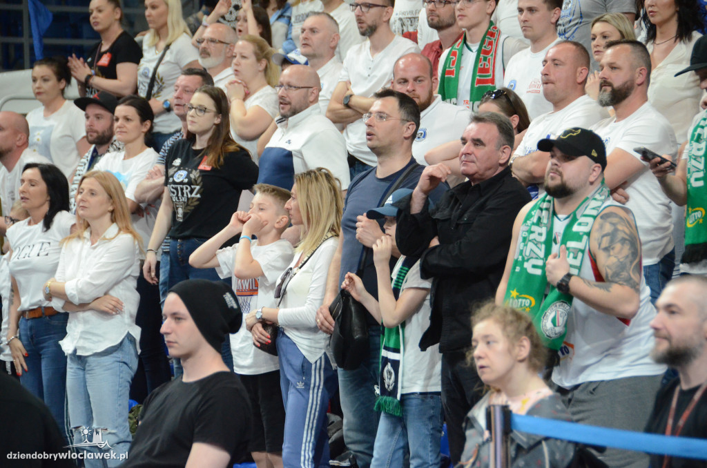 Kibice na 2. meczu półfinału