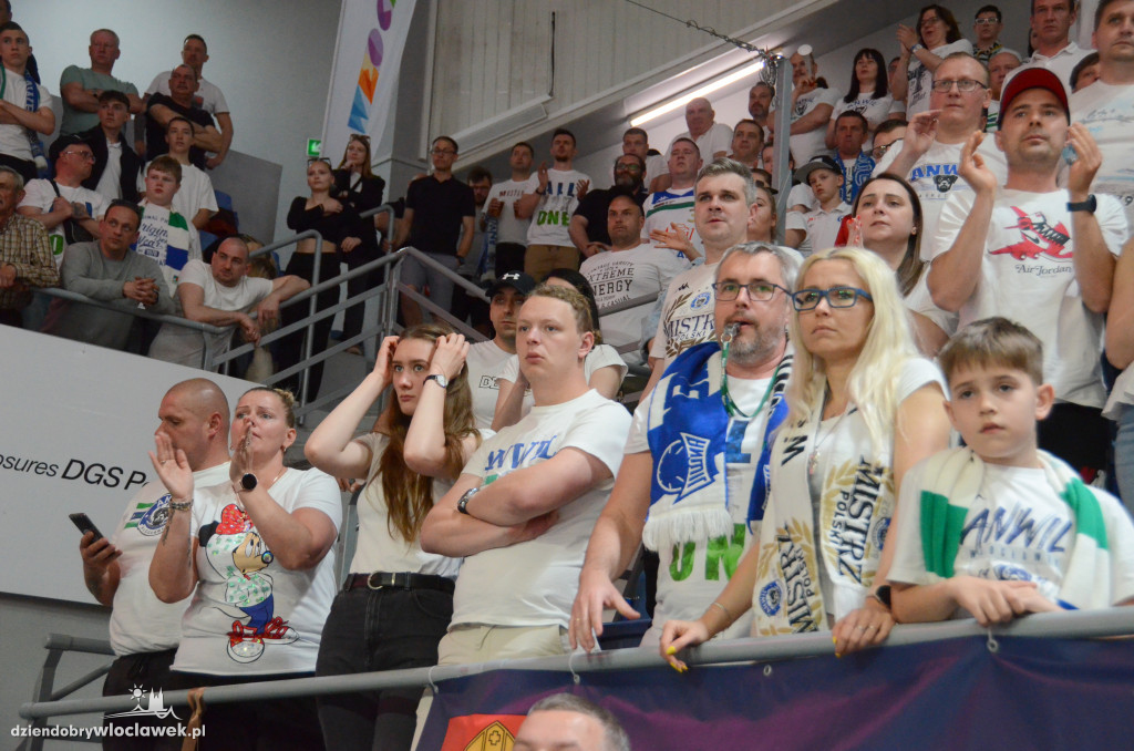 Kibice na 2. meczu półfinału