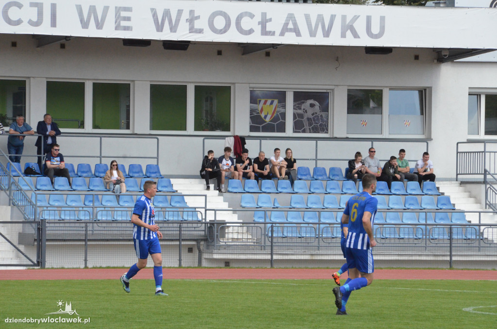 Lider Włocławek vs Lech Rypin