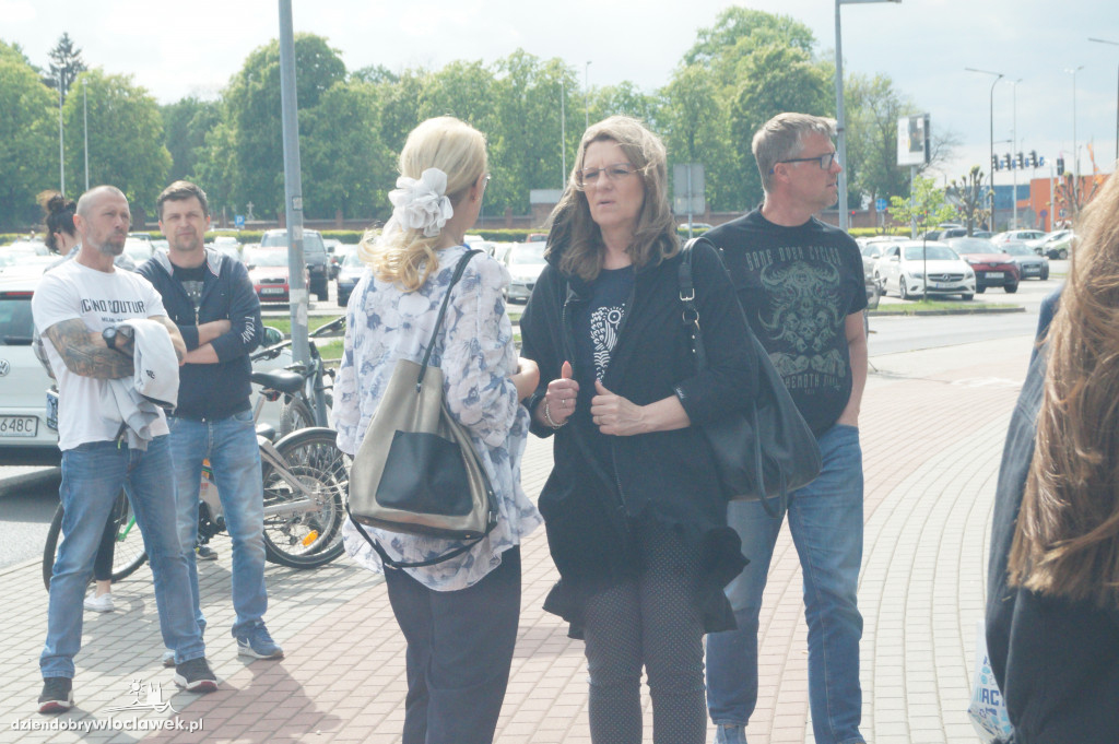 Kibice pożegnali Anwil przez meczem nr 3