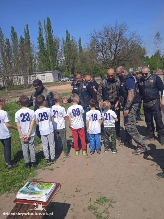 Różal znów na Zakręcie