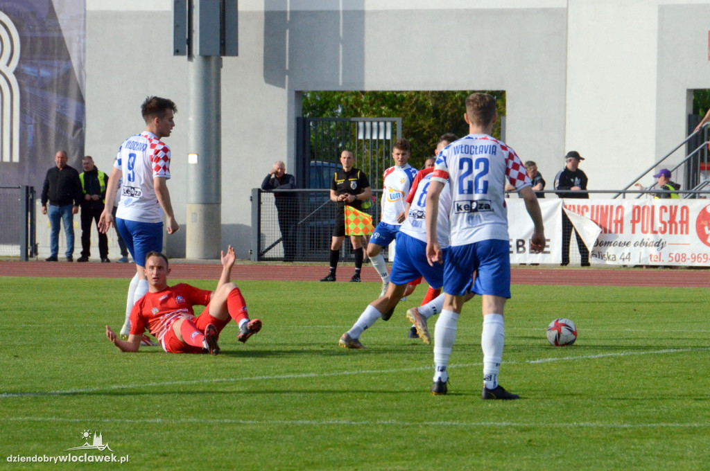 Derby  między Włocłavią, a Liderem Włocławek