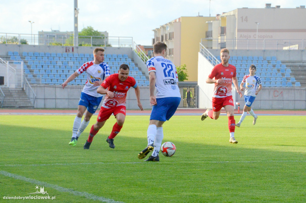 Derby  między Włocłavią, a Liderem Włocławek