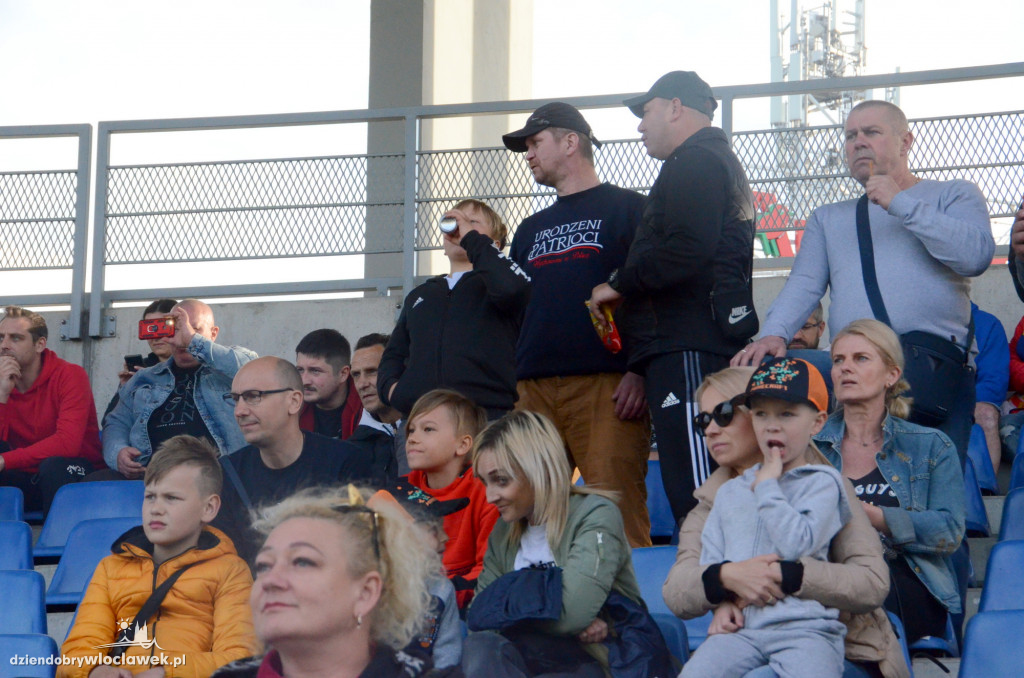 Derby  między Włocłavią, a Liderem Włocławek