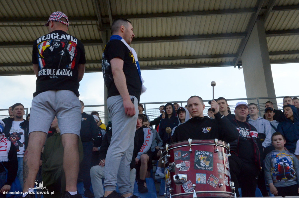 Derby  między Włocłavią, a Liderem Włocławek