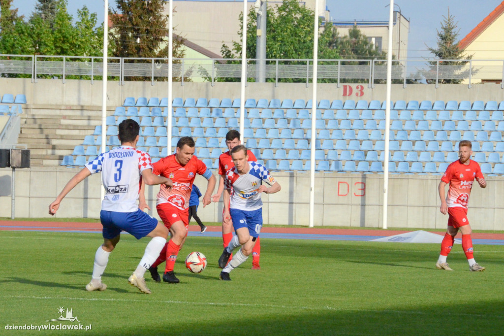 Derby  między Włocłavią, a Liderem Włocławek