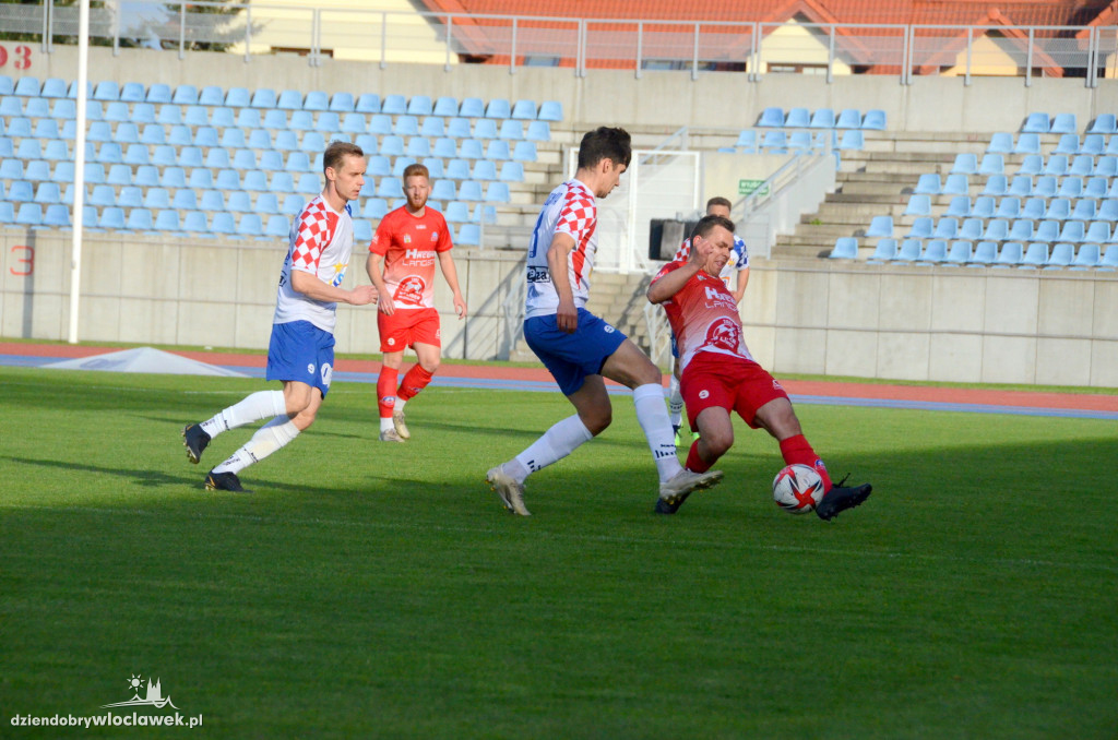 Derby  między Włocłavią, a Liderem Włocławek