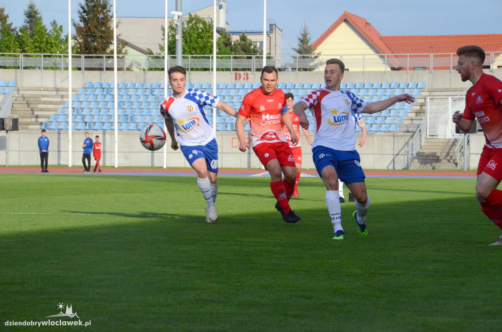 Derby  między Włocłavią, a Liderem Włocławek