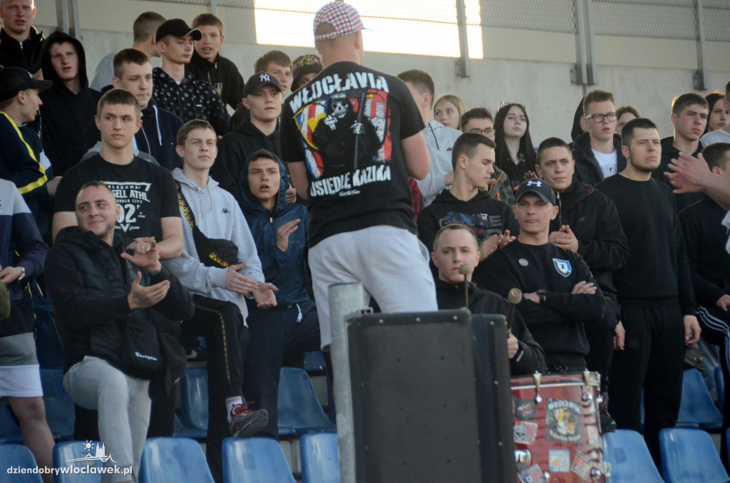 Derby  między Włocłavią, a Liderem Włocławek