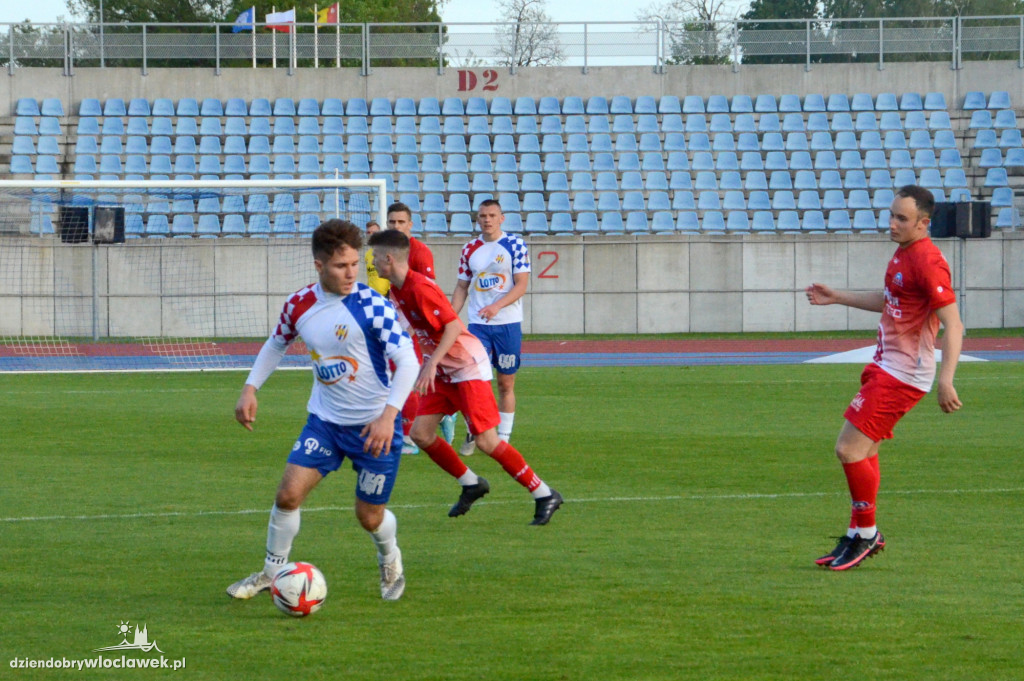 Derby  między Włocłavią, a Liderem Włocławek
