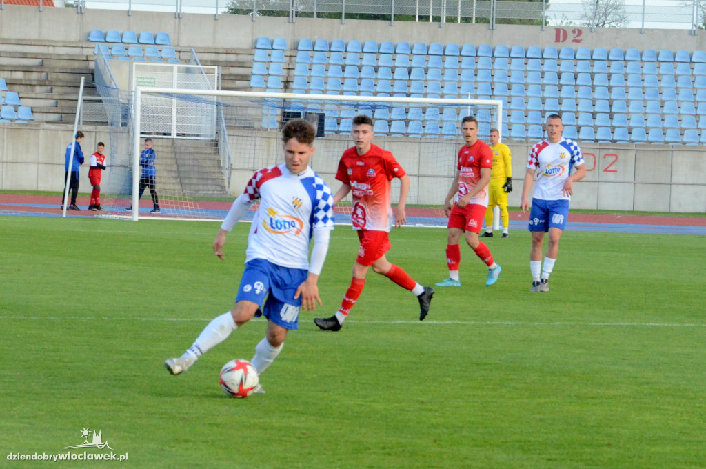 Derby  między Włocłavią, a Liderem Włocławek