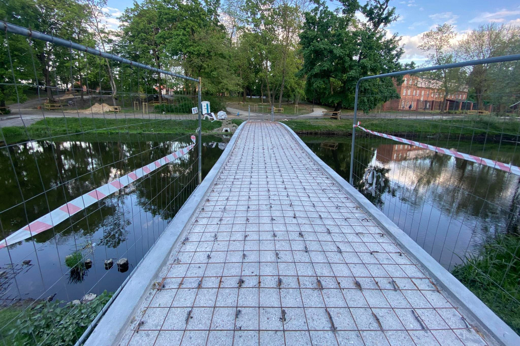 Przebudowa mostków nad Zgłowiączką