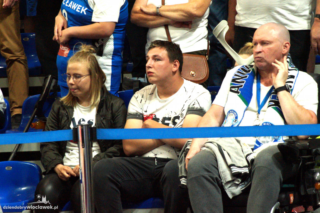 Kibice na meczu Anwil vs Czarni