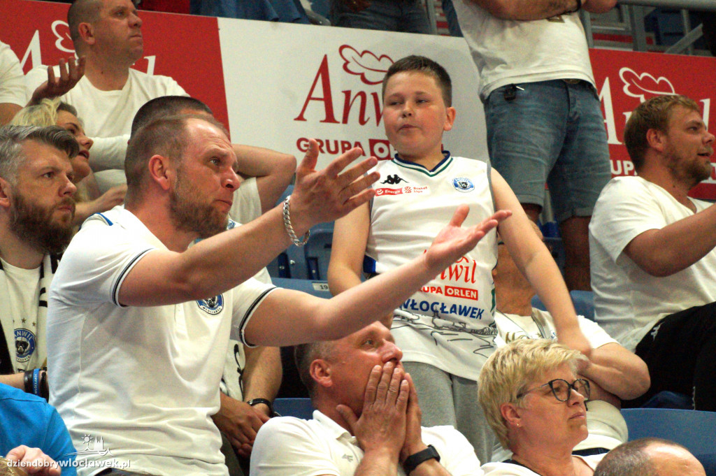 Kibice na meczu Anwil vs Czarni