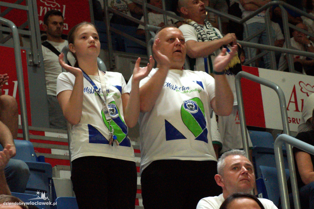 Kibice na meczu Anwil vs Czarni