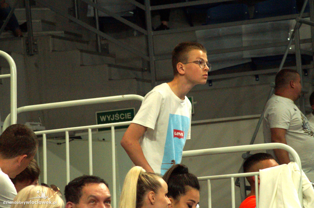 Kibice na meczu Anwil vs Czarni