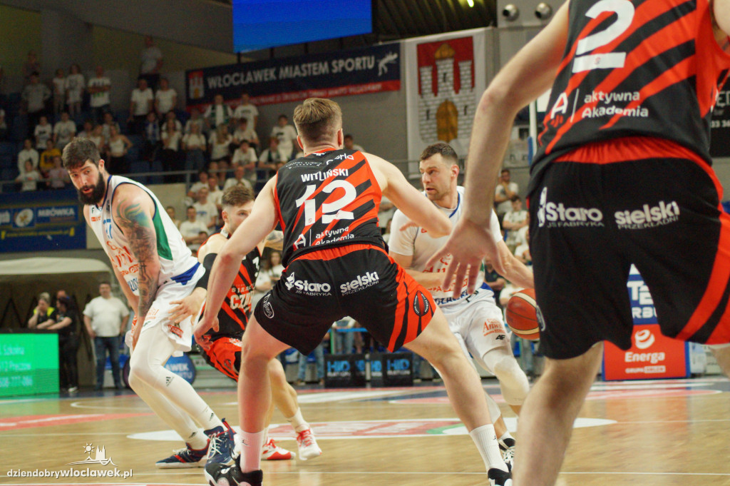 Mecz o brąz Anwil vs Czarni
