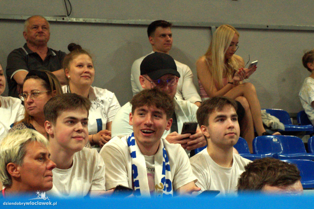 Kibice na meczu Anwil vs Czarni