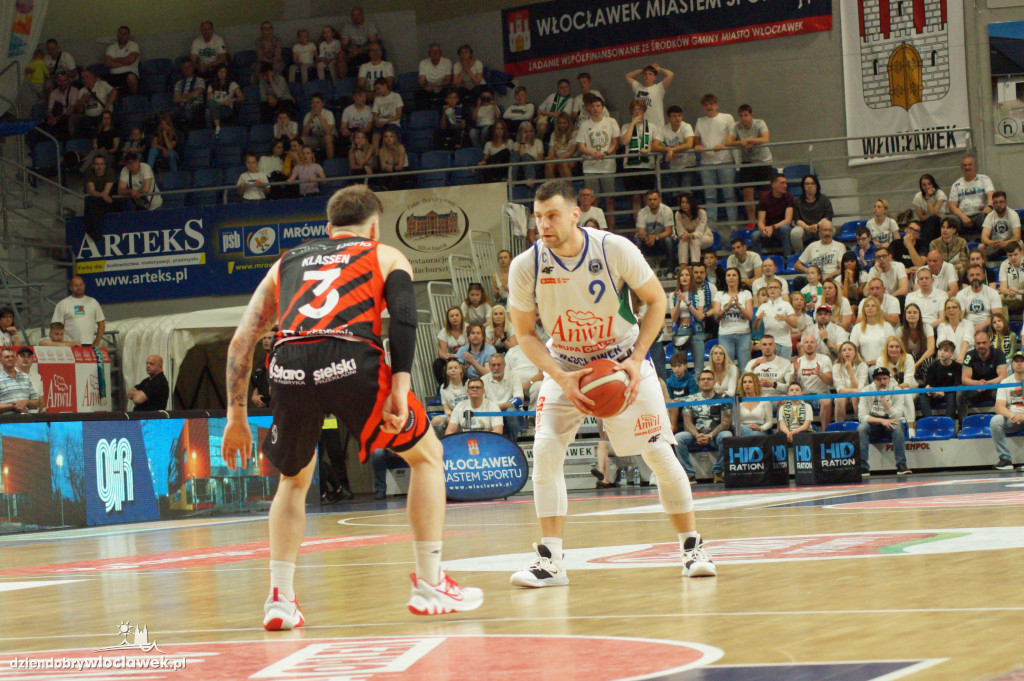 Mecz o brąz Anwil vs Czarni
