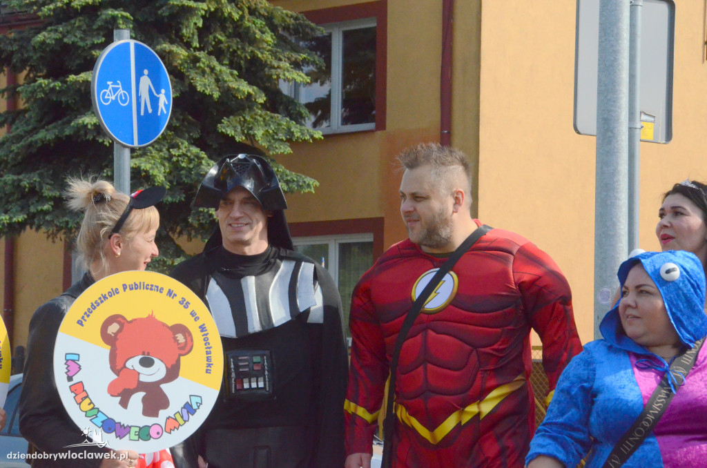 Bajkowy korowód w Parku Łokietka
