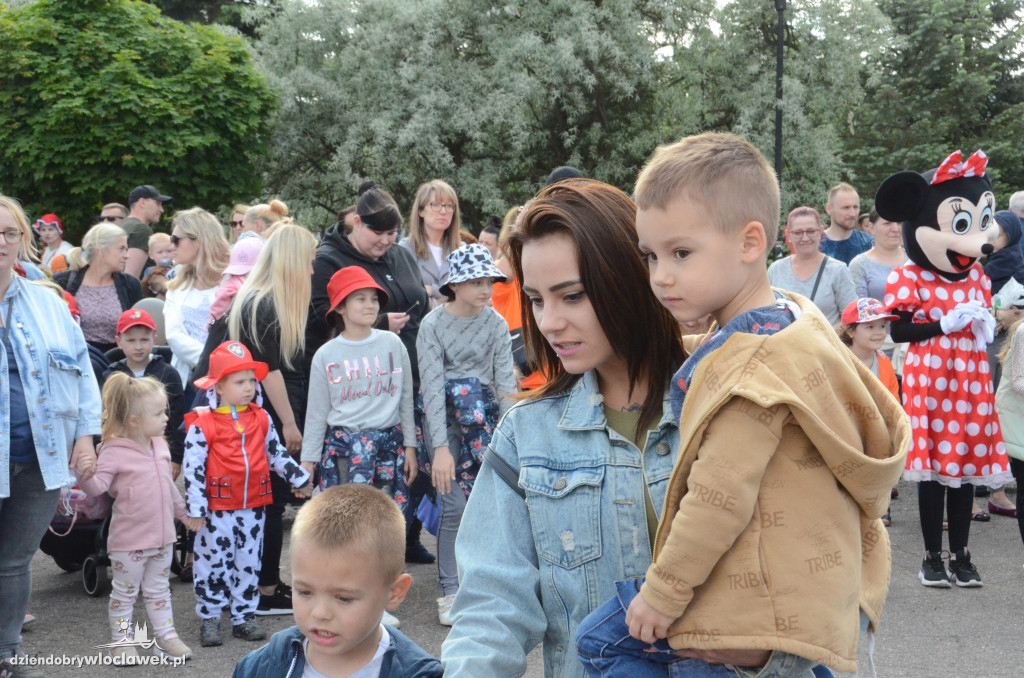Bajkowy korowód w Parku Łokietka