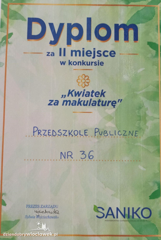 Konkurs `Kwiatek za makulaturę` zakończony