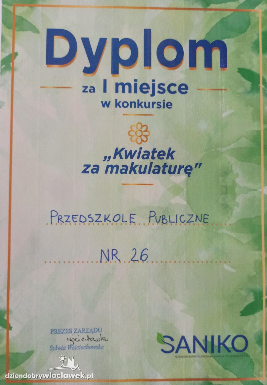 Konkurs `Kwiatek za makulaturę` zakończony