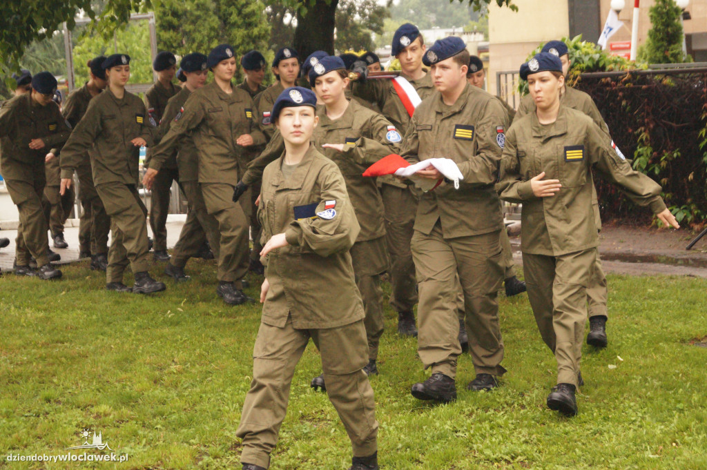 Pomnik Cichociemnych Spadochroniarzy