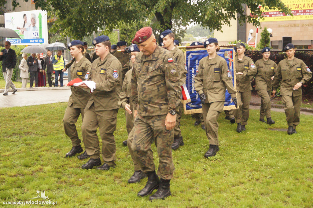 Pomnik Cichociemnych Spadochroniarzy
