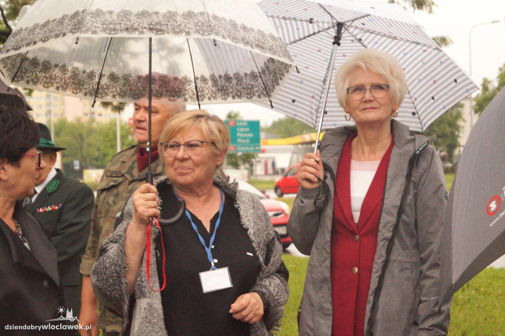 Pomnik Cichociemnych Spadochroniarzy