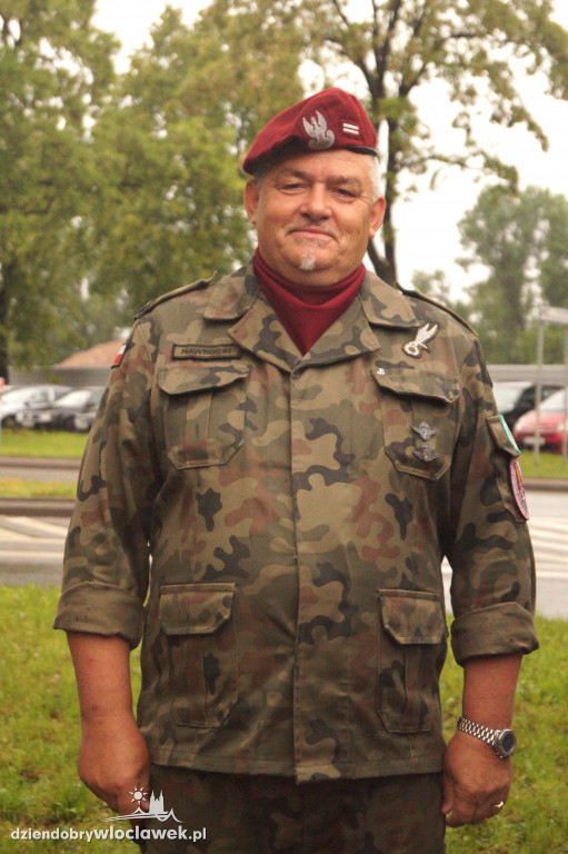 Pomnik Cichociemnych Spadochroniarzy